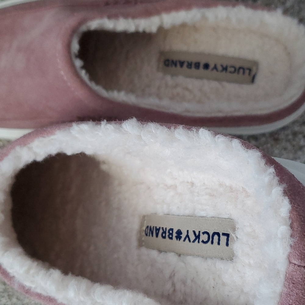 LUCKY BRAND SLIP ON - Picture 4 of 6